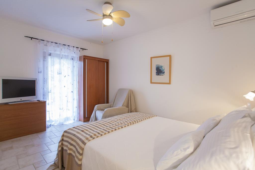 Apartments Matijasevic Korcula Town Exterior photo